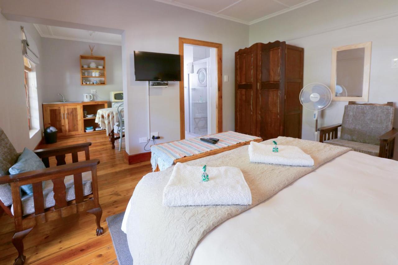 33 Berg Selfcatering Hotel Swellendam Exterior photo
